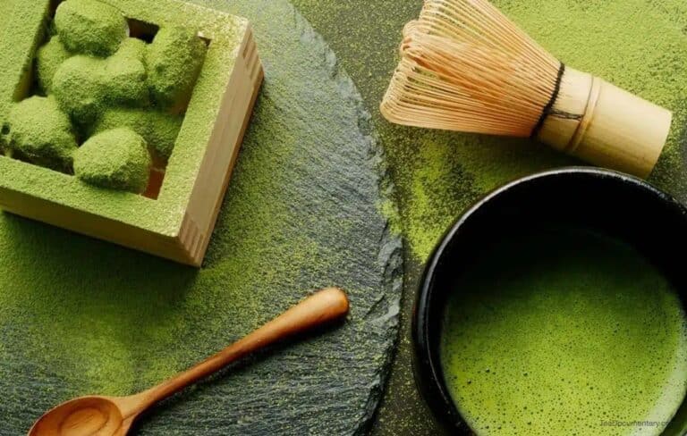 History of Tea in Japan 18 History of tea in Japan: whipped Matcha in a tea bowl with a bamboo whisk