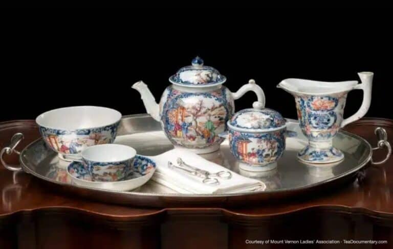 History of Tea in America 11 History of tea in America: George Washington's tea set, teapot and cups