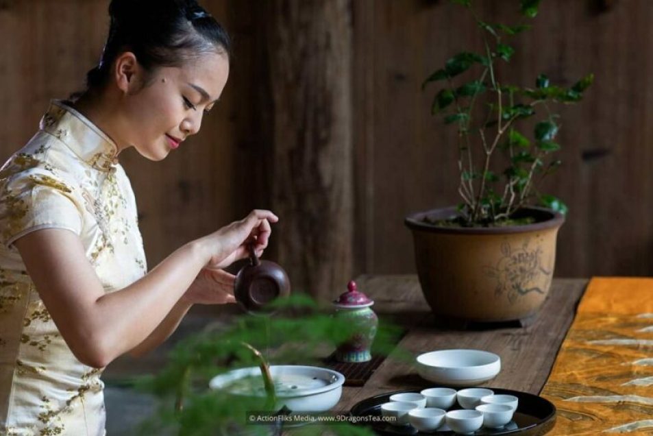 Chinese Tea Tasting - A Living Art Form 3 chinese tea rituals gong fu cha ceremony girl preparing tea